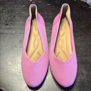 Elegant Pink Women's Flats by Skechers